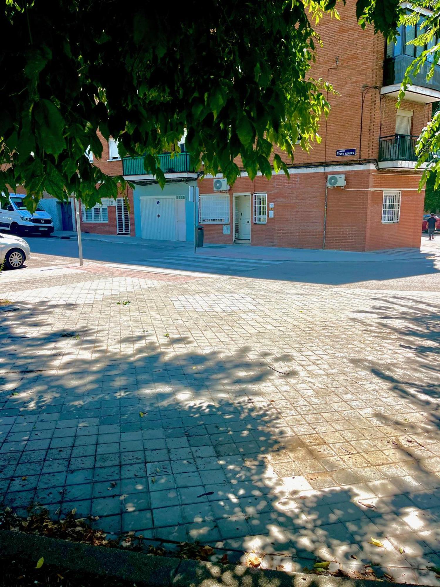 Hostel Vida Verde Madrid Buitenkant foto